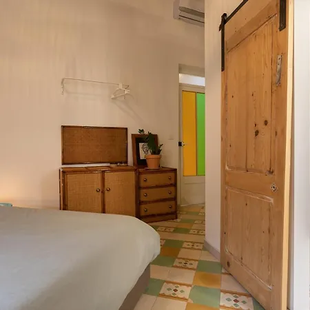 Σπίτι διακοπών Authentic Maltese 2-bedroom House With Terrace *