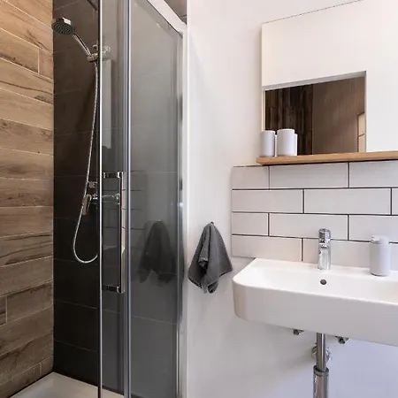 Ferienhaus Authentic Maltese 2-bedroom House With Terrace Żejtun